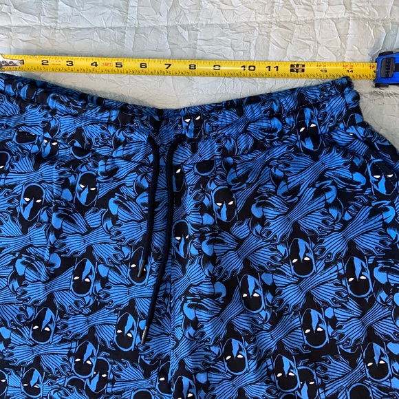 AKOO Marvel Black Panther T’Challa Shorts Sz. Medium Blue Black - Picture 2 of 4